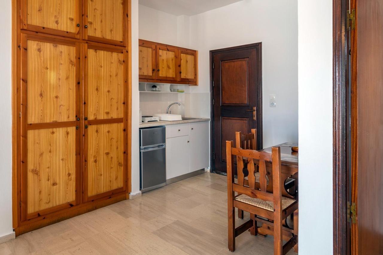 Pelagos Seafront Accommodation - Maria Myrties Luaran gambar